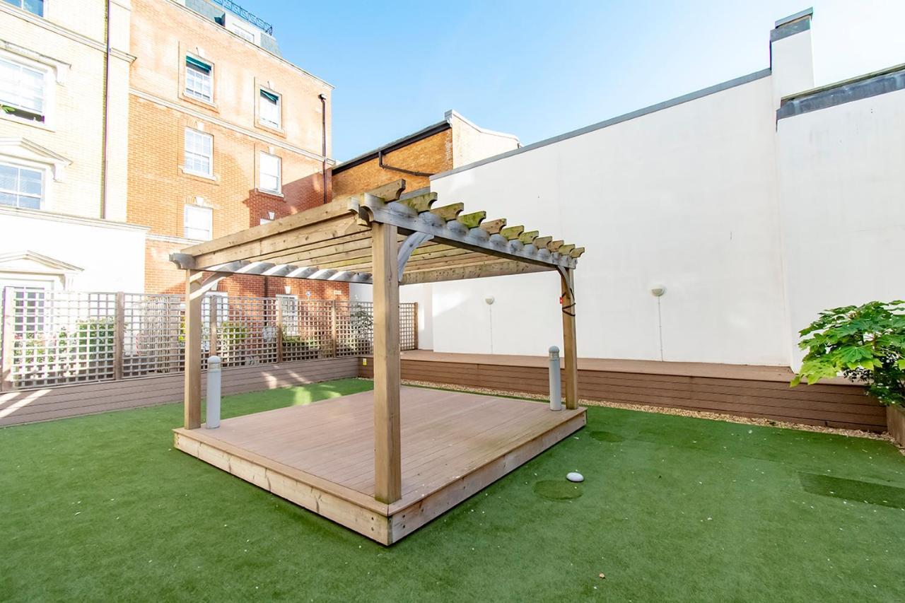Appartamento Modern 1 Bed Flat 2 Mins Walk From Restaurants Bars Clubs & Beach! Wow! Bournemouth Esterno foto