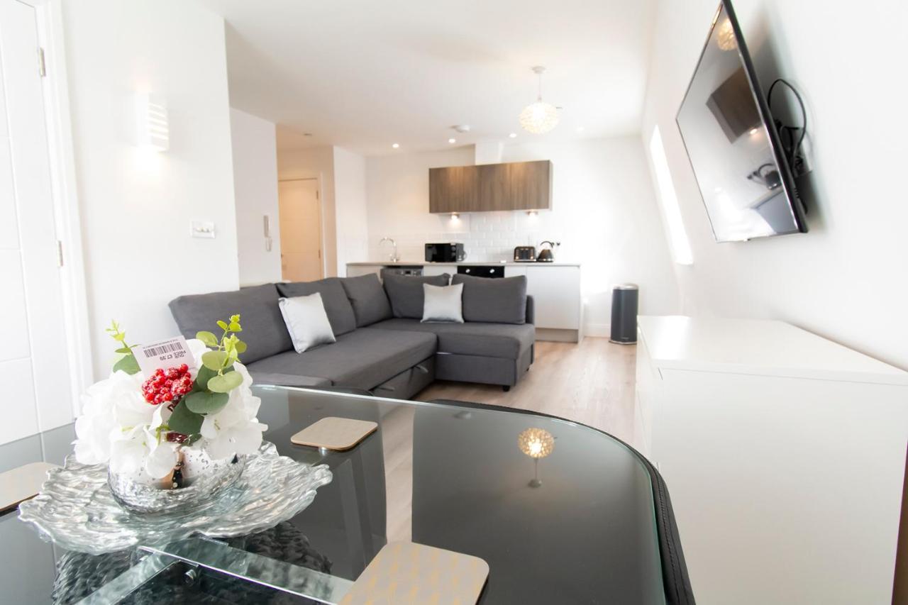 Appartamento Modern 1 Bed Flat 2 Mins Walk From Restaurants Bars Clubs & Beach! Wow! Bournemouth Esterno foto